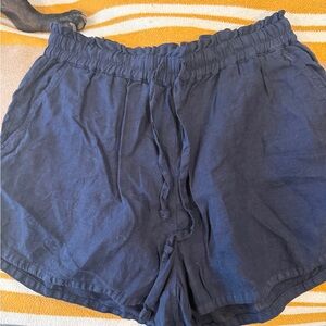 Faherty Navy Linen Woman’s Shorts